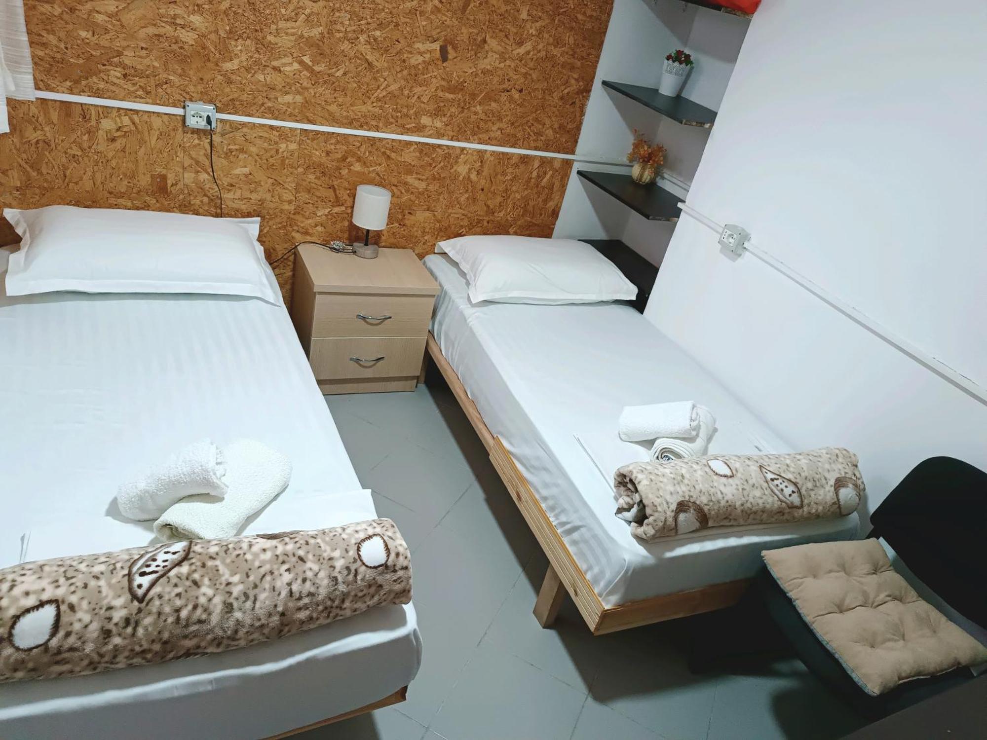 Guesthouse Eva Duplex Apartment 培拉特 外观 照片